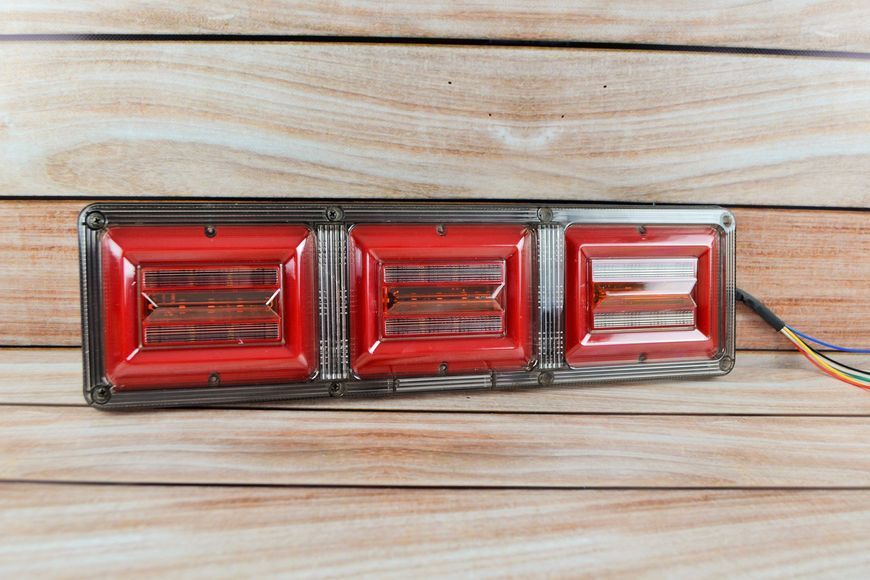Фонарь LED задний 12 V к Автомобильной технике, грузовикам, 46х13 см (Межимный поворотник) Reap lamp 3x AL-00447 фото