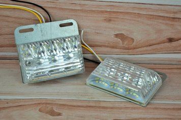 Габарит LED Белый фонарь + Белая подсветка снизу 24Вольт AL-00322 фото