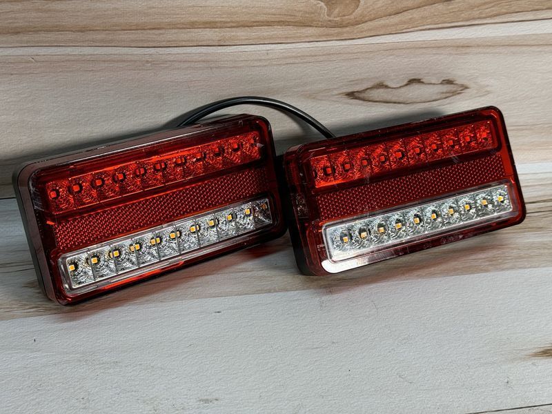 Ліхтар задній LED 12V-24V (14.5см*7.5см) AL-00435 фото